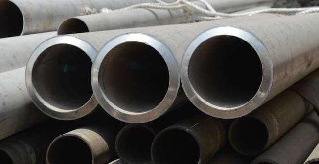 The Difference Between 304L Stainless Steel Pipe And 304 Steel Pipe